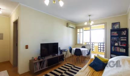 Apartamento 2 dormitórios à venda Santo Antônio Porto Alegre/RS