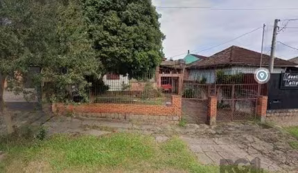 Terreno em Porto Alegre, no bairro Espírito Santo, à venda.