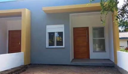 Casa em Porto Alegre, no bairro Belém Novo, com 3 dormitório(s), e 3 banheiros,
