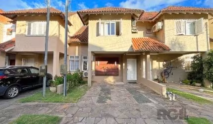 Casa em Porto Alegre, no bairro Campo Novo, com 3 dormitório(s), e 3 banheiros,