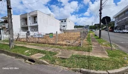 Terreno em Porto Alegre, no bairro Hípica, à venda.