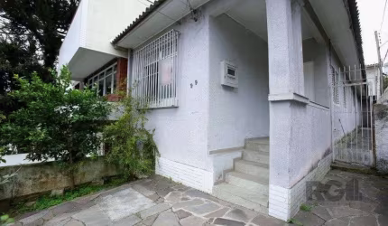 Casa 2 dormitórios à venda Chácara das Pedras Porto Alegre/RS