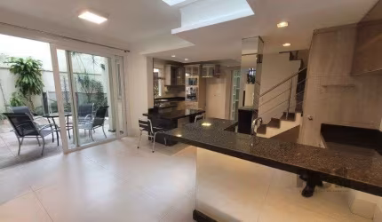 Venda, casa com 3 dormitórios, sendo 2 suítes, opção para 4º dormitório, 4 vagas