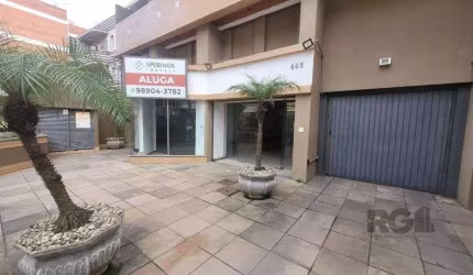 Loja a Venda na Rua Félix da Cunha, com 150m², Moinhos de Vento, entre a Av Cris