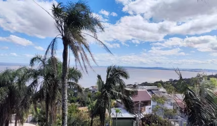 Casa para Venda - 347m², 3 dormitórios, sendo 3 suites, 3 vagas - Sétimo Céu