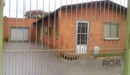 Casa 3 dormitórios à venda Sarandi Porto Alegre/RS