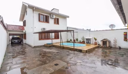 Casa 4 dormitórios no bairro  Aberta dos Morros