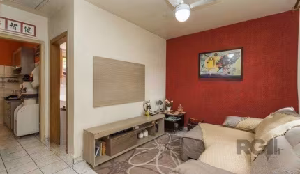 Casa de 2 dormitórios no bairro Jardim Sabará
