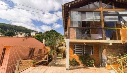 Casa a venda no bairro Cascata