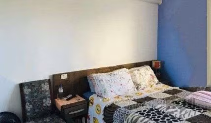 Casa de alvenaria com um quarto à venda no bairro Partenon, próximo à PUC, Apari
