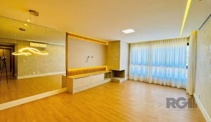 Apartamento 3 dormitórios à venda Três Figueiras Porto Alegre/RS
