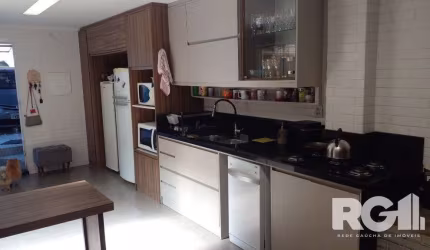 Casa 3 dormitórios à venda Sarandi Porto Alegre/RS