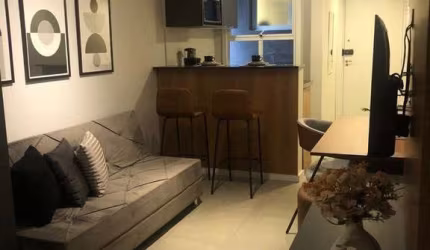 Loft há meia quadra da Santa Casa