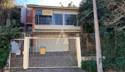 Casa 3 dormitórios à venda Santo Antônio Porto Alegre/RS