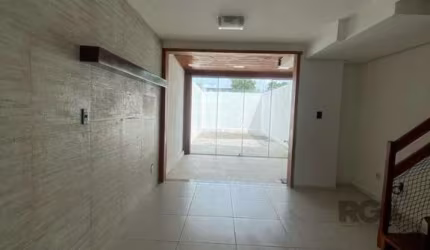 Casa 3 dormitórios à venda Guarujá Porto Alegre/RS