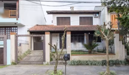 Casa para Venda - 200m², 3 dormitórios, sendo 1 suites, 3 vagas - Jardim Verde