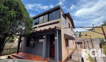 Casa 3 dormitórios à venda Jardim Lindóia Porto Alegre/RS