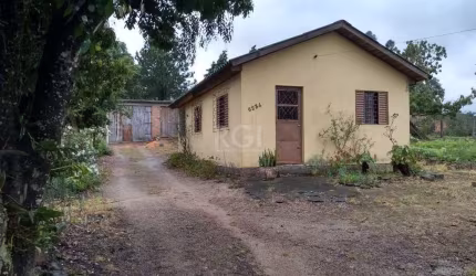CASA NO BAIRRO HIPICA - 2 DORMITÓRIOS