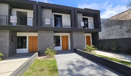 Casa em Porto Alegre, no bairro Aberta dos Morros, com 3 dormitório(s), e 3 banh