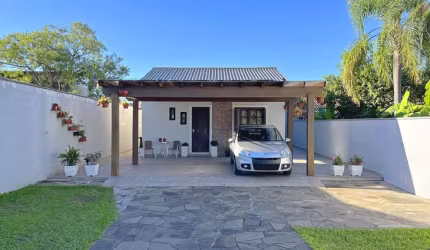 Casa 3 dormitórios à venda Hípica Porto Alegre/RS