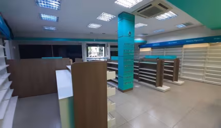 Loja comercial Av. Teresópolis 191,56 m2