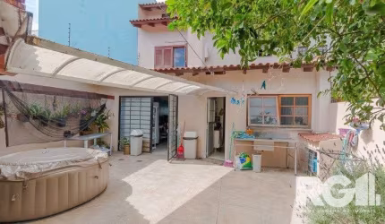 Casa 3 dormitórios à venda Jardim Itu Porto Alegre/RS