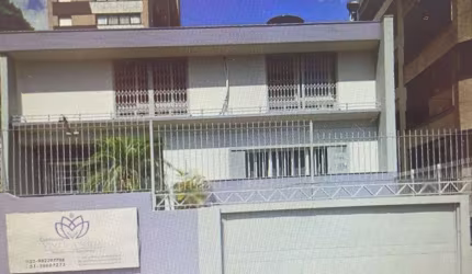 Casa comercial com inquilino