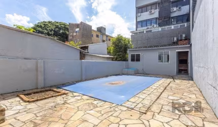 Casa com 2 dormitórios no bairro auxiliadora