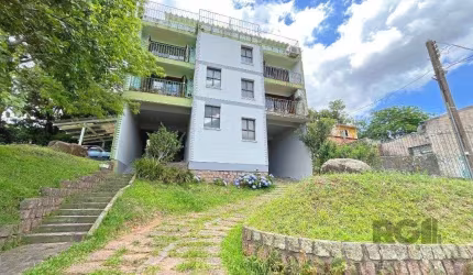 Cobertura 3 dormitórios à venda Teresópolis Porto Alegre/RS