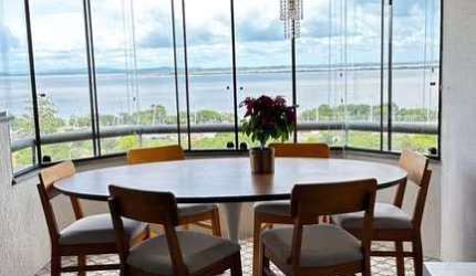 Apartamento com vista para o guaiba, 3 dormitórios com suite