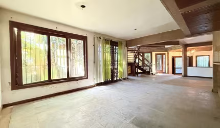 Casa 5 dormitórios à venda Vila Assunção Porto Alegre/RS
