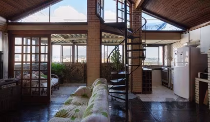 Cobertura 2 Quartos com Terraço, Lareira e Vaga no Centro Histórico - 93m² - Cen