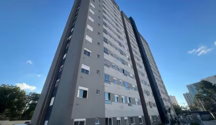 Apartamento de 2 quartos e 1 vaga de garagem no bairro Morro Santana em POA