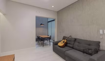 Apartamento 2 dormitórios à venda Auxiliadora Porto Alegre/RS