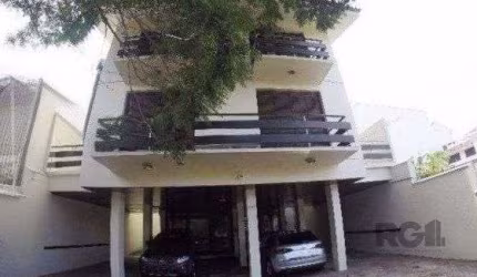 Apartamento 2 dormitórios, 2 vagas - Três Figueiras próximo do Iguatemi