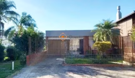 Imobiliária Orientta Aluga Casa com 3 Dormitórios, 1 Suíte e com 4 vagas