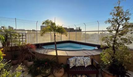 Cobertura duplex com piscina privativa, lareira e vista exclusiva