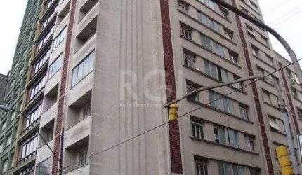 Cobertura para Venda - 134m², 2 dormitórios, Centro Histórico