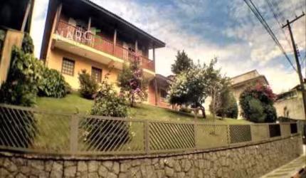 Casa em condomínio fechado com 4 quartos à venda na Rua das Camélias, Arujázinho I, II e III, Arujá, 496 m2 por R$ 2.400.000