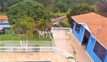 Chácara / sítio com 2 quartos à venda na Rua Braz Ferreira, Jardim Arujá, Arujá, 450 m2 por R$ 800.000