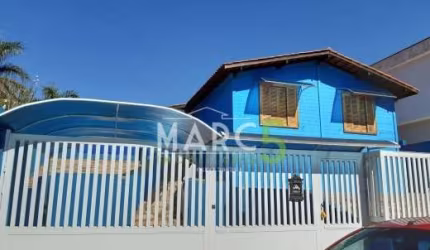 Casa em condomínio fechado com 2 quartos à venda no Arujá Country Club, Arujá , 219 m2 por R$ 1.100.000