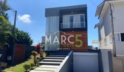 Casa em condomínio fechado com 3 quartos à venda na Rua Tomi Saburo Yamamoto, Arujázinho IV, Arujá, 376 m2 por R$ 3.150.000