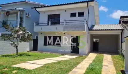 Casa em condomínio fechado com 2 quartos para alugar na Rua Tomi Saburo Yamamoto, Arujá 5, Arujá, 170 m2 por R$ 8.000