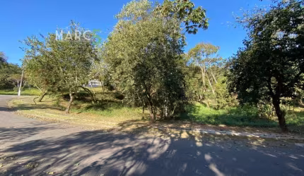 Terreno em condomínio fechado à venda em Ouro Fino, Santa Isabel , 1300 m2 por R$ 380.000