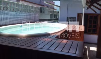 Casa em condomínio fechado com 3 quartos à venda na Rua Cônego Boucher Pinto, --, Honório Gurgel, Rio de Janeiro, 248 m2 por R$ 650.000