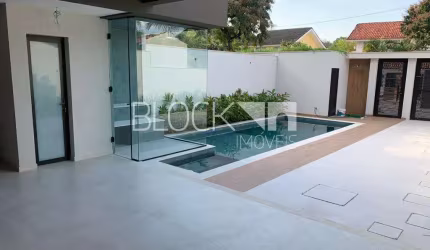 Barra da Tijuca | Casa de Condomínio 5 quartos, sendo 5 suites