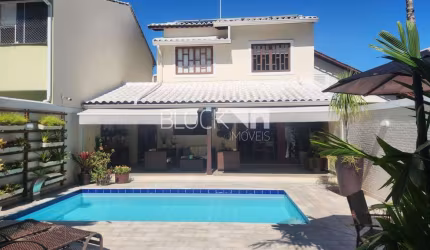Casa em condomínio fechado com 4 quartos à venda na Rua Oscar Lopes, --, Anil, Rio de Janeiro, 186 m2 por R$ 1.270.000