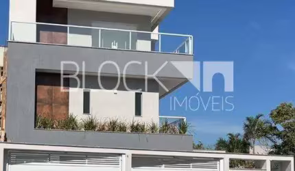 Casa em condomínio fechado com 4 quartos à venda na Rua Desembargador Wellington Jones Paiva, --, Vargem Pequena, Rio de Janeiro, 220 m2 por R$ 1.590.000