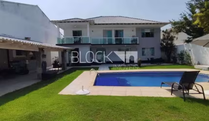 Casa em condomínio fechado com 4 quartos para alugar na Rua Paulo Areal, --, Barra da Tijuca, Rio de Janeiro, 521 m2 por R$ 22.000