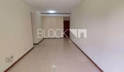 Apartamento com 3 quartos para alugar na Rua Joaquim da Silveira, --, Recreio dos Bandeirantes, Rio de Janeiro, 101 m2 por R$ 3.100